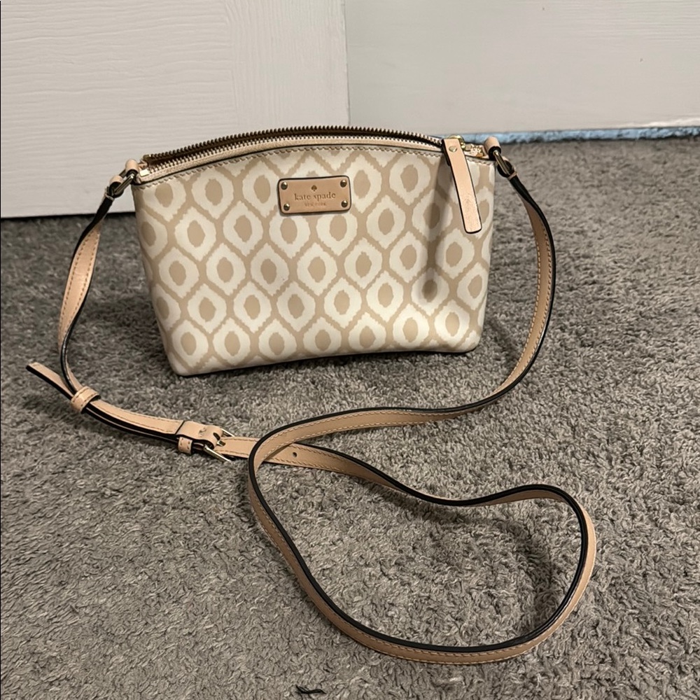 Kate Spade Cream Tan Crossbody Bag with Adjustable Strap